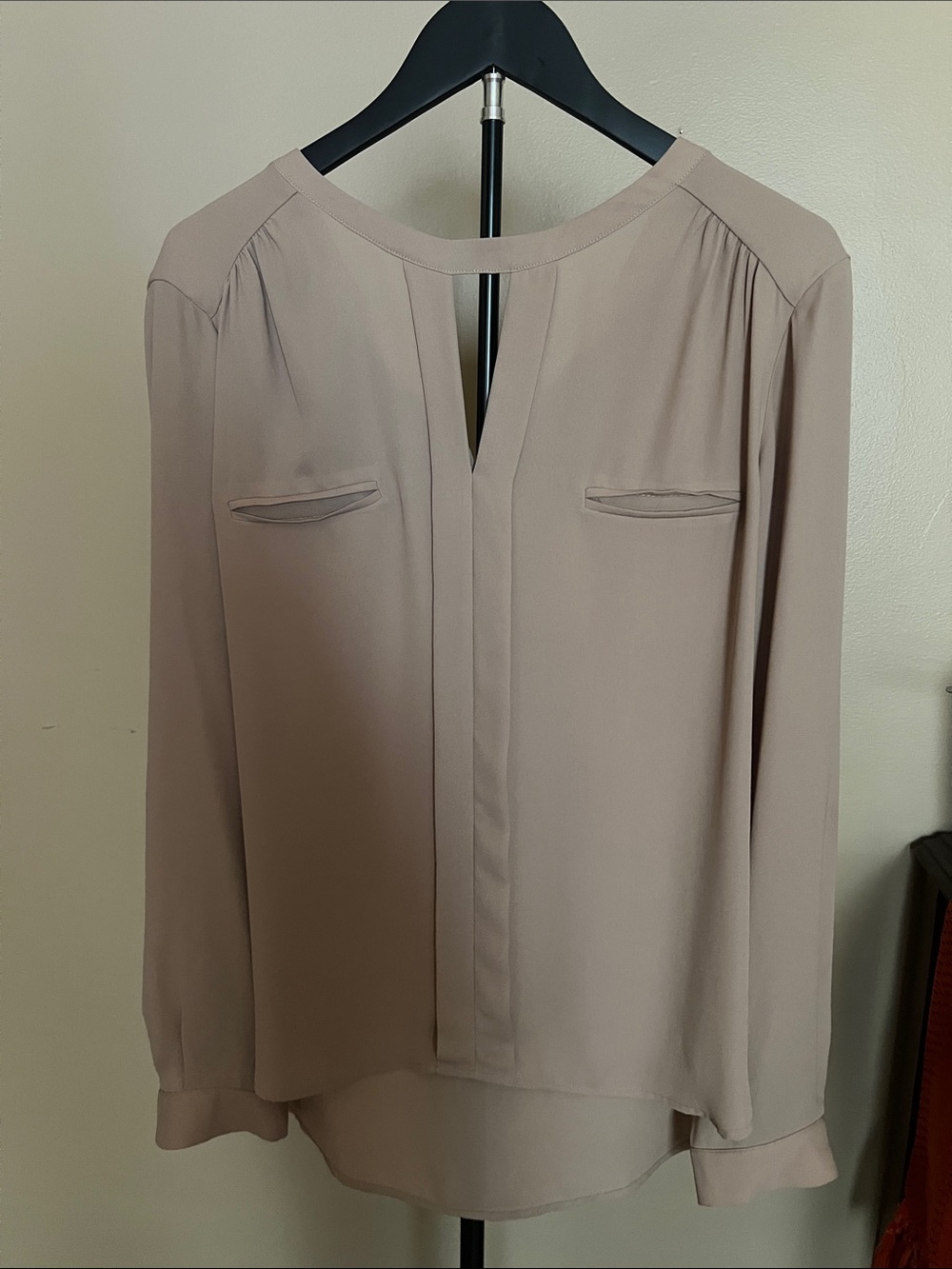 Women's Long Sleeve V-Neck Blouse in Taupe